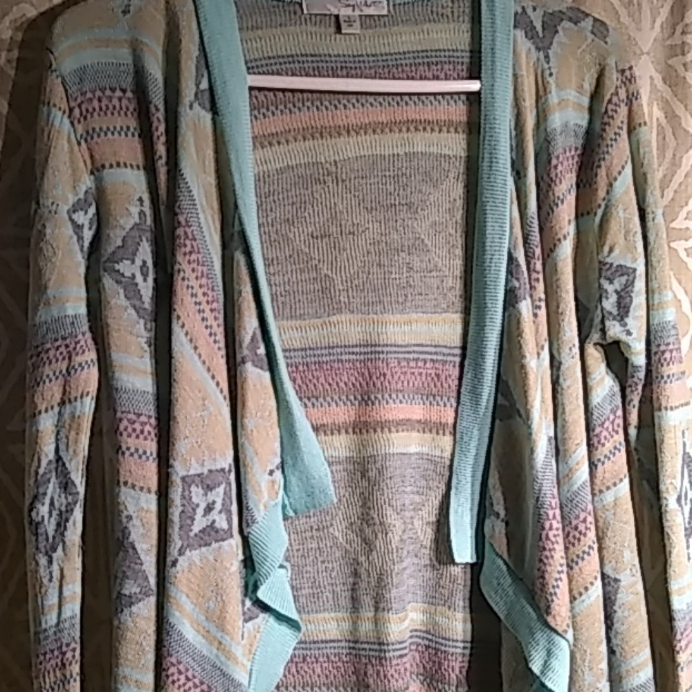 Cardigan - Picture 2 of 5